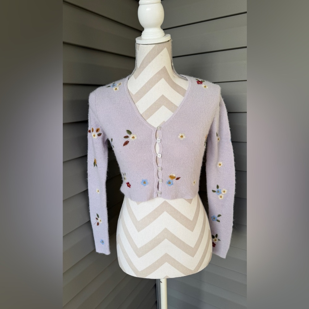 ZARA Lilac Floral Embroidered Cardigan Sz S